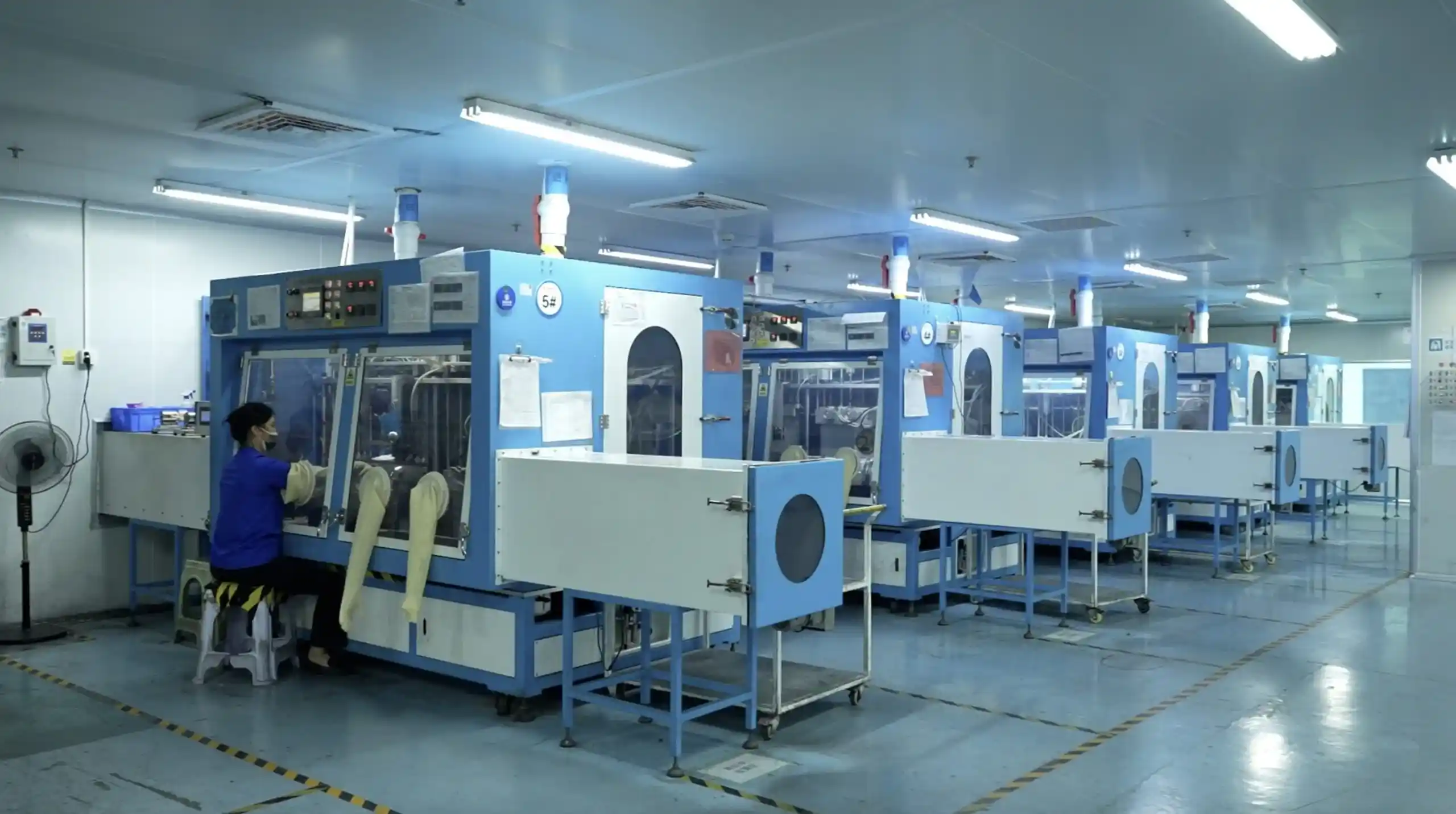 Equipamentos autorizados de laboratório e processo de baterias da Herewin